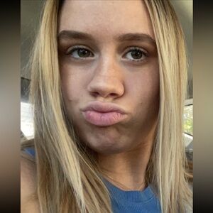 Meet your Posher, Lexi